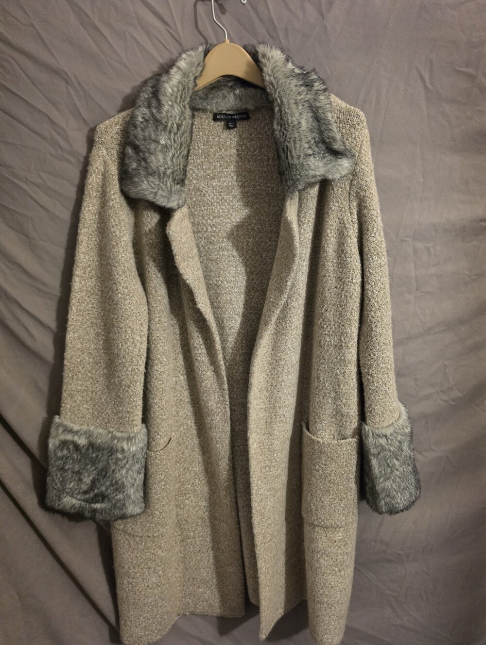 Boston Proper Beige/Gray Open Front Faux Fur Trim Pockets Sweater Jacket Size L